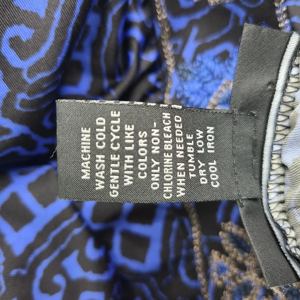 INC Top 3/4 Sleeve V-Neck Stretchy Blue Black Funky Size Small_10